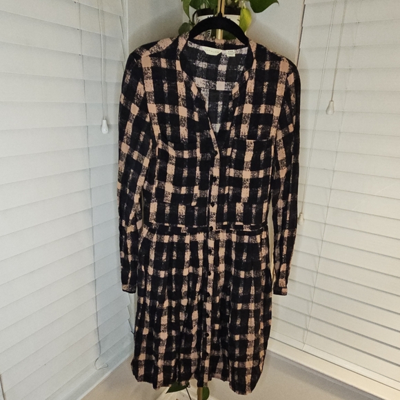 11 1 Thylo Checkered Long Sleeve Dress - Picture 1 of 7